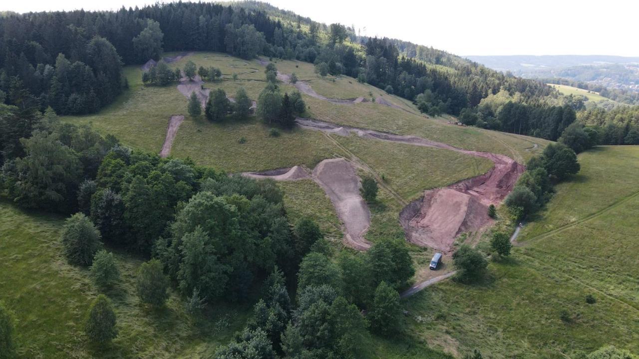 Pokoje Goscinne Art- Dworek Kudowa-Zdrój Exteriör bild