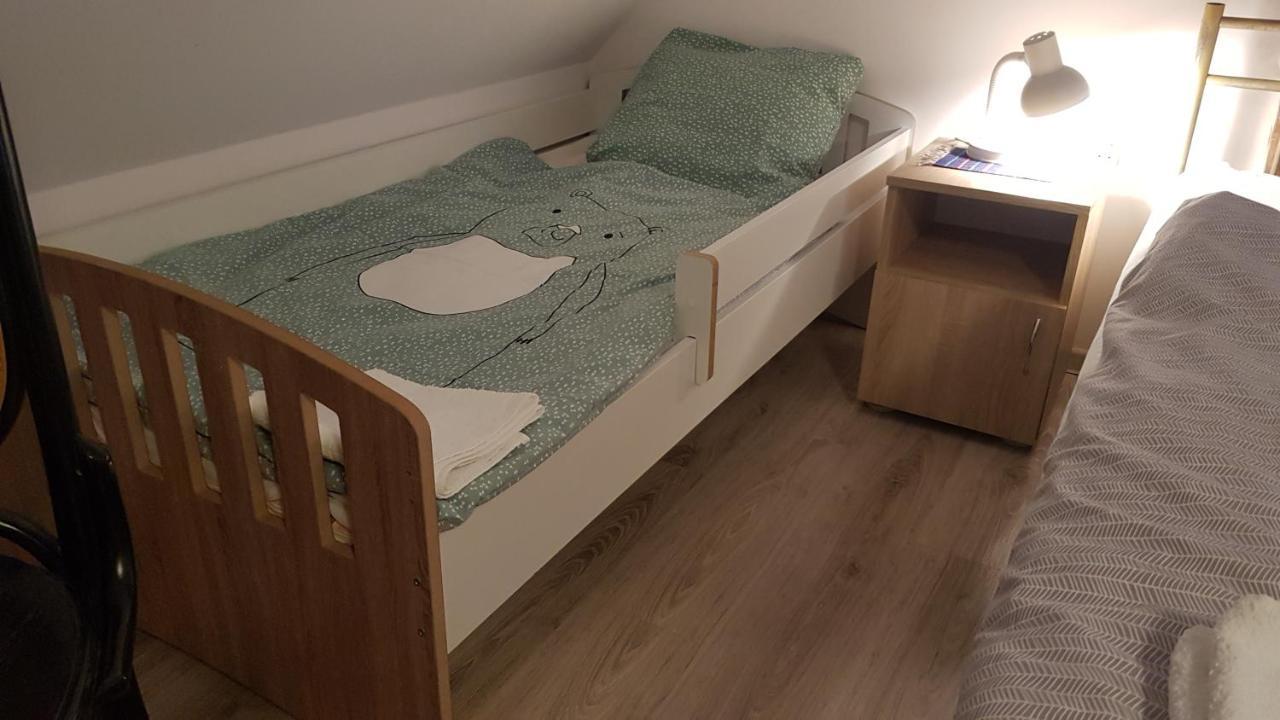 Pokoje Goscinne Art- Dworek Kudowa-Zdrój Exteriör bild